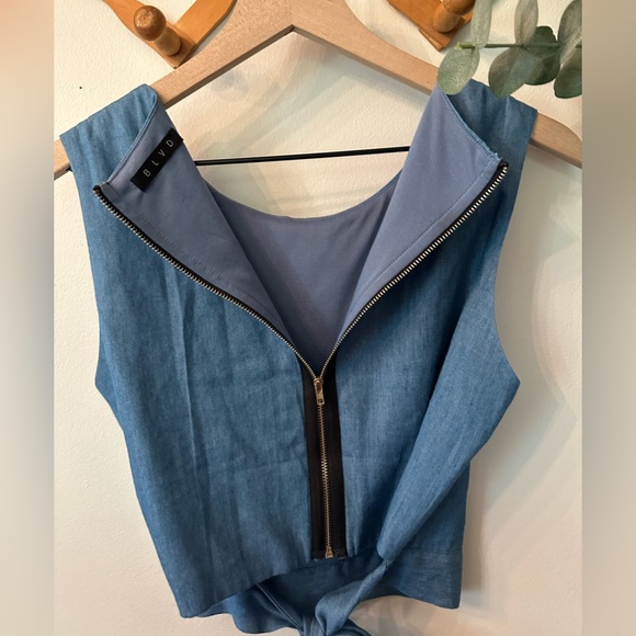 Chambray Crop Tank Top - LARGE - Picture 5 of 6